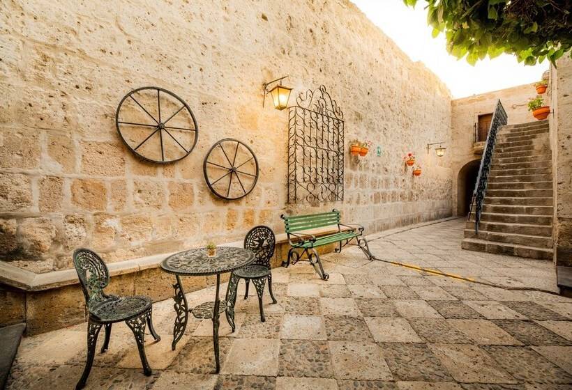 בית מלון כפרי Los Tambos Colonial