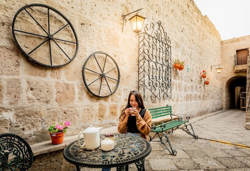 בית מלון כפרי Los Tambos Colonial