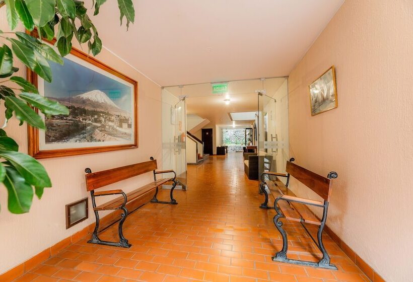 בית מלון כפרי Los Tambos Colonial