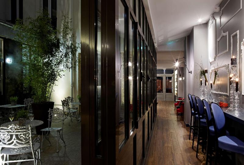 ホテル Mademoiselle