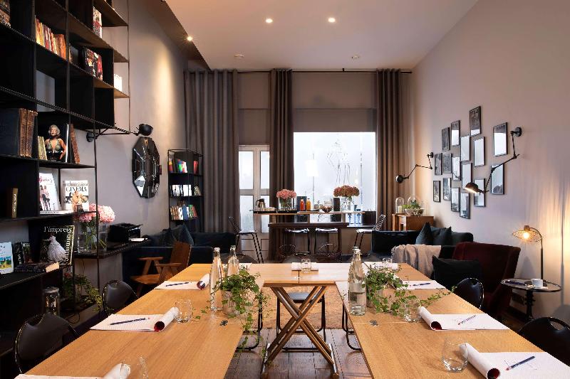 ホテル Mademoiselle