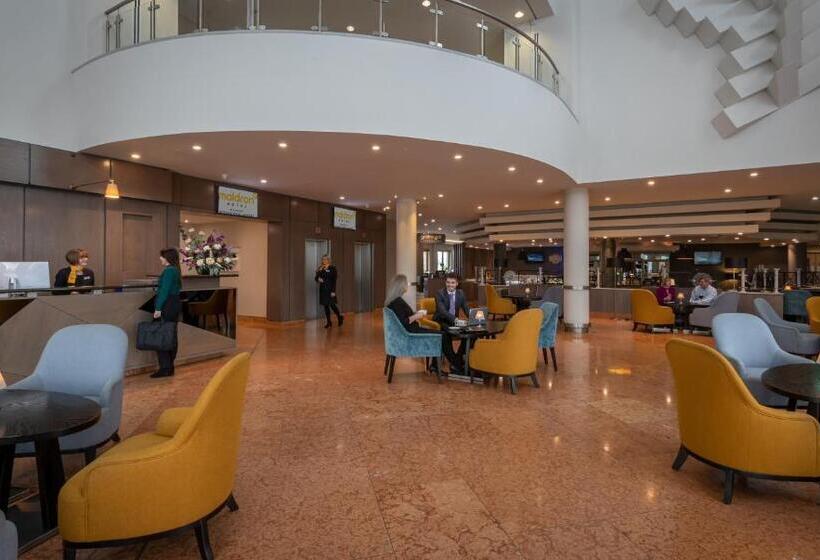 Maldron Hotel Belfast International Airport