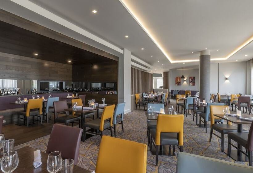 Maldron Hotel Belfast International Airport