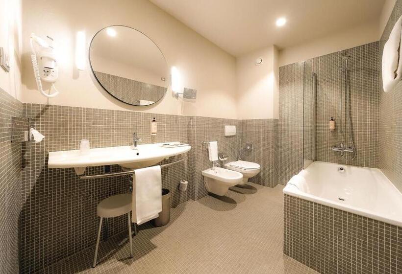 هتل Mercure Bergamo Centro Palazzo Dolci