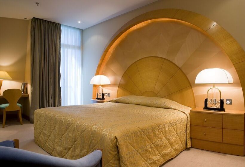 هتل Mercure Grand Jebel Hafeet