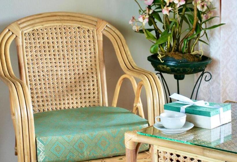 فندق Mw Krabi Beach Resort   Ao Nang   Sha Extra Plus