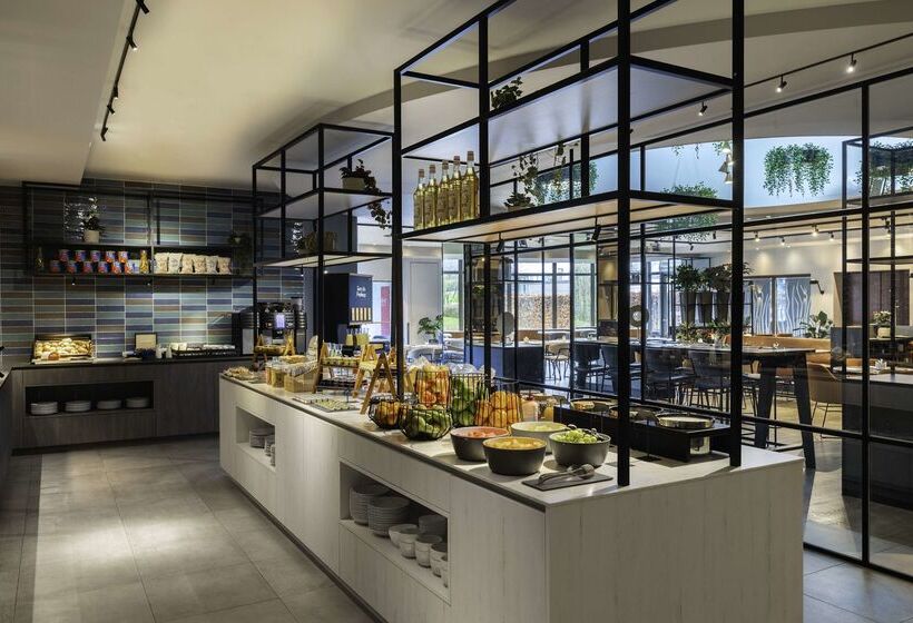 酒店 NH Brussels Airport