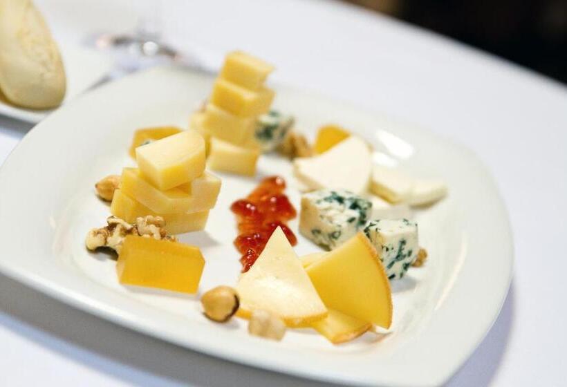 Oca Palacio De La Llorea Hotel & Spa