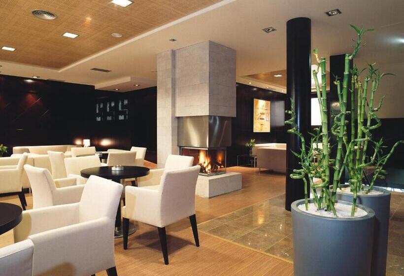 Oca Palacio De La Llorea Hotel & Spa