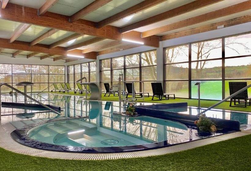 Oca Palacio De La Llorea Hotel & Spa