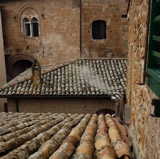 فندق Palazzo Piccolomini