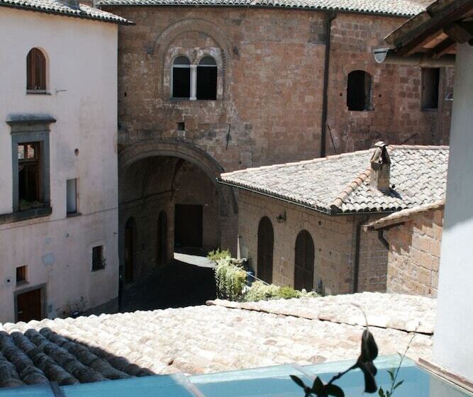 ホテル Palazzo Piccolomini