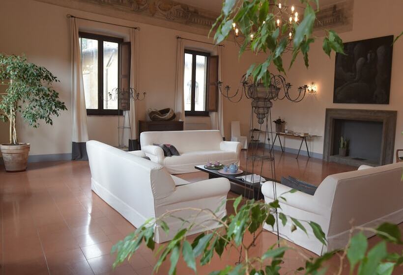 ホテル Palazzo Piccolomini