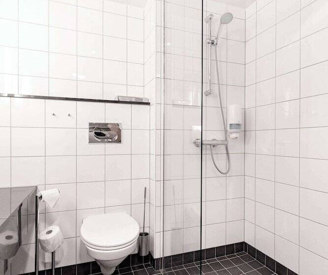 בית מלון כפרי Aiden By Best Western Haugesund Airport