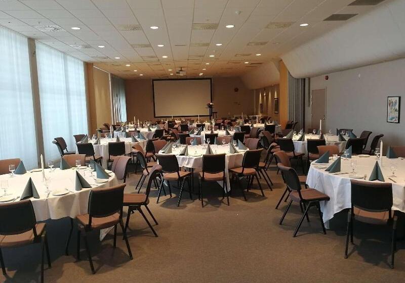בית מלון כפרי Aiden By Best Western Haugesund Airport
