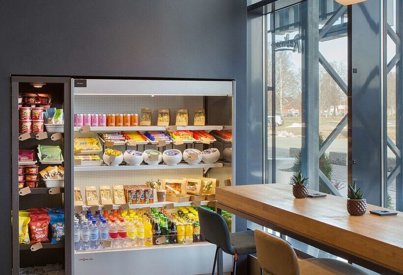 Park Inn By Radisson Oslo Airport Hotel West