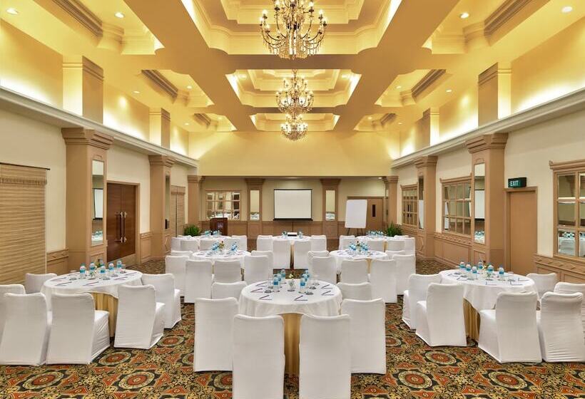 בית מלון כפרי Park Regis Jaipur