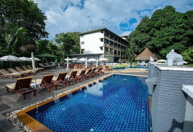 בית מלון כפרי Peach Hill Resort   Sha Extra Plus