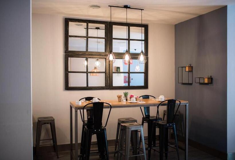 호텔 Petit Palace Ruzafa