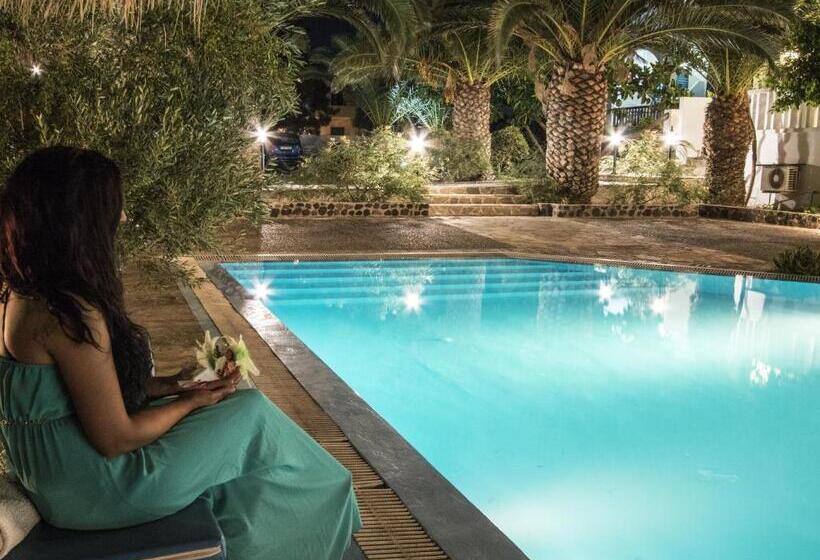 Отель Petra Nera