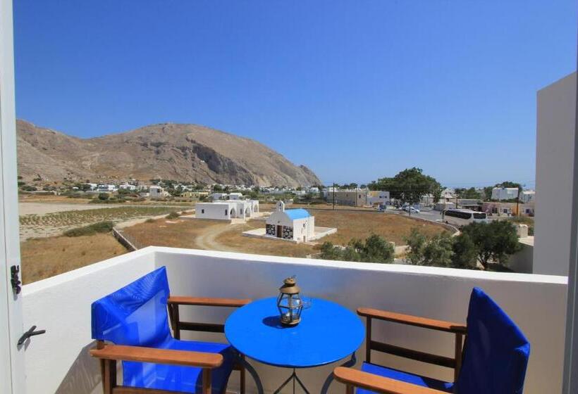 Отель Petra Nera