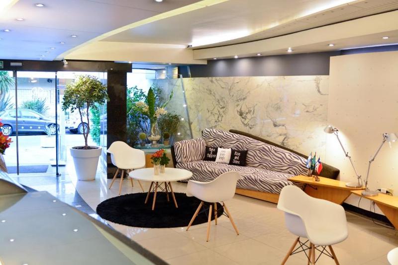 ホテル Pocitos Plaza