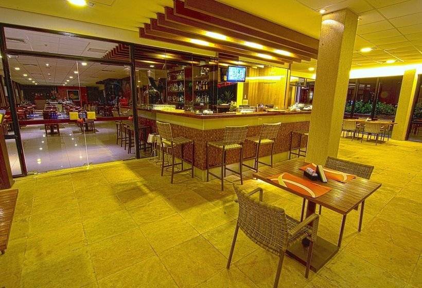 ホテル Praia Centro