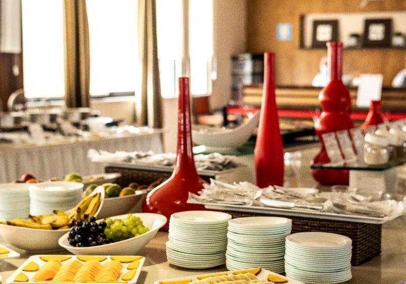 ホテル Praia Centro