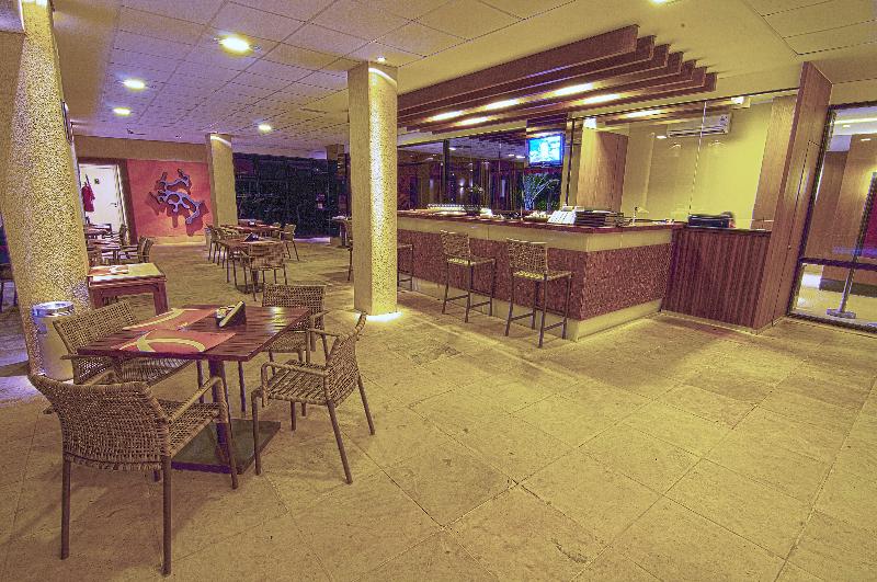 ホテル Praia Centro