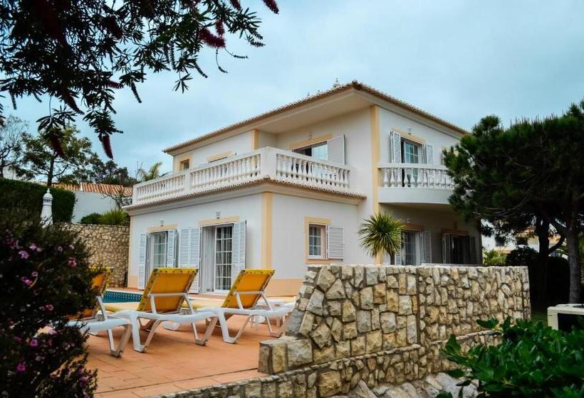 Отель Quinta Da Floresta – Santo António Villas, Golf & Spa