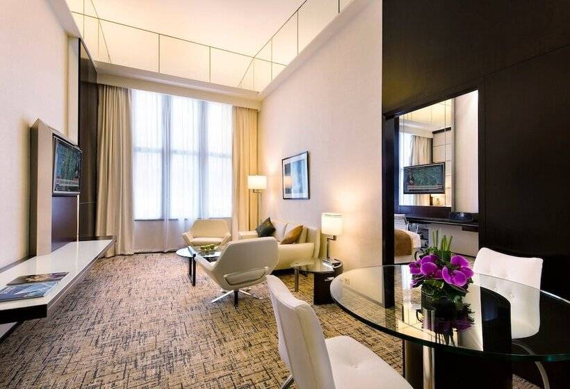 فندق Regal Airport