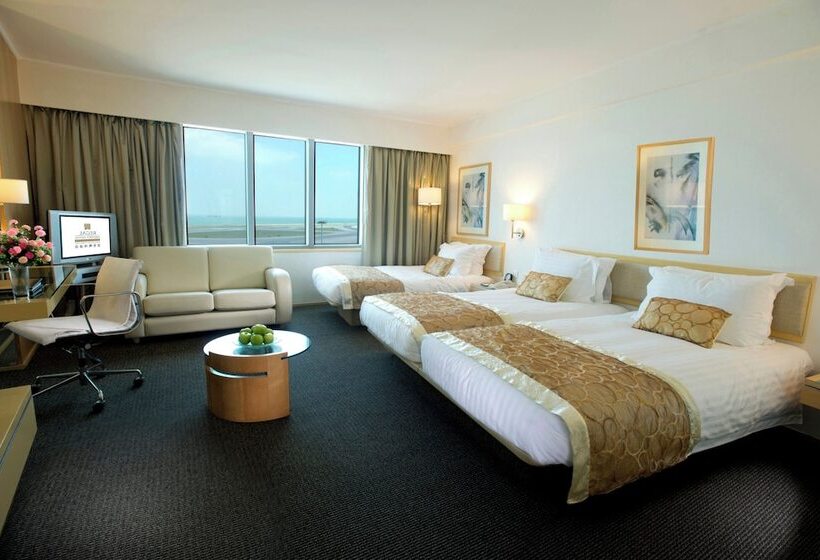 فندق Regal Airport