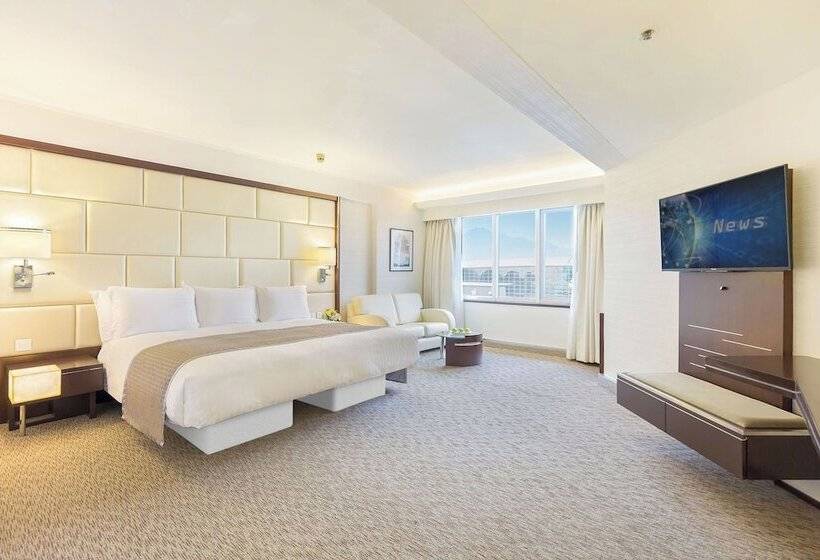 فندق Regal Airport