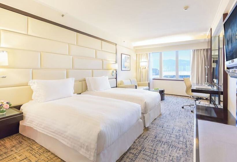 فندق Regal Airport