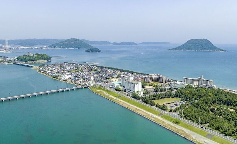 בית מלון כפרי Mercure Saga Karatsu Resort