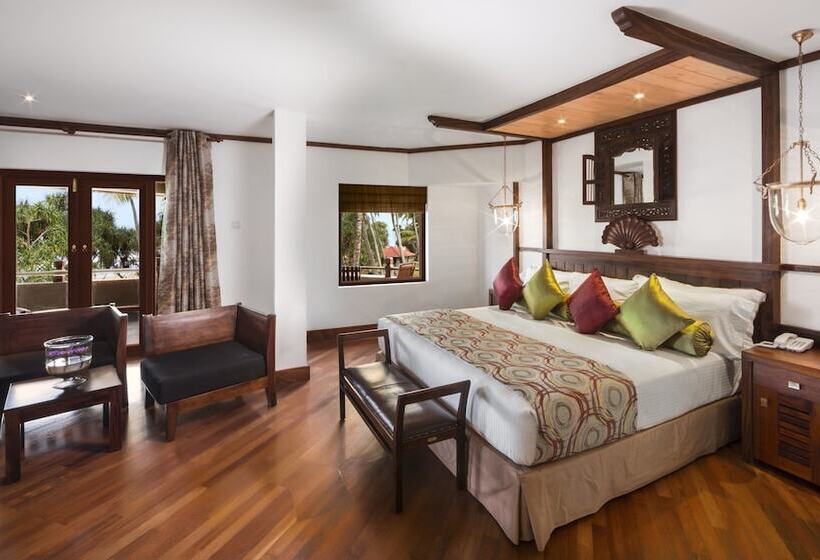 فندق Royal Palms Beach