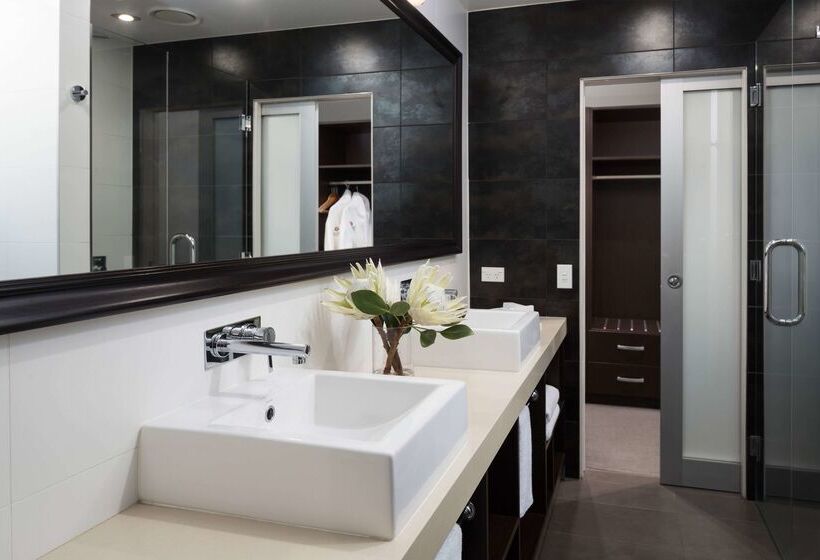 هتل Rydges Auckland