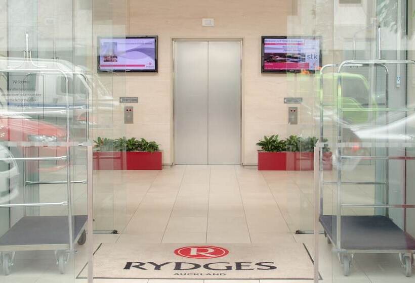 هتل Rydges Auckland