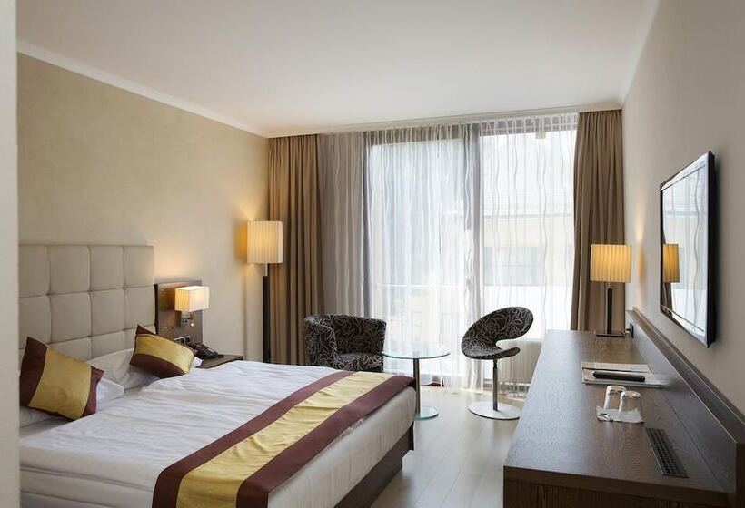 فندق Sacher Baden