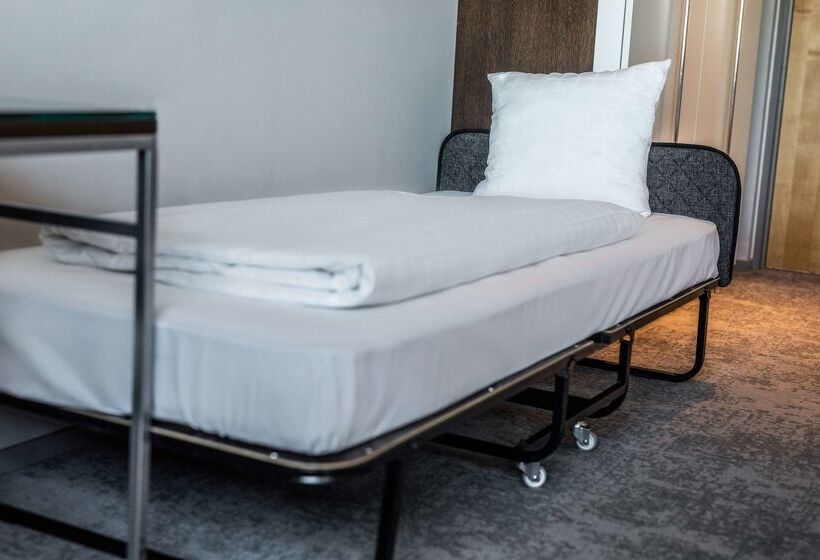 בית מלון כפרי Scandic Sluseholmen