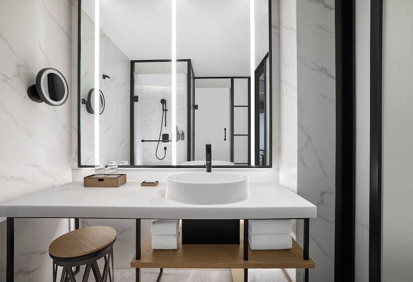 Отель Sheraton Chengdu Lido