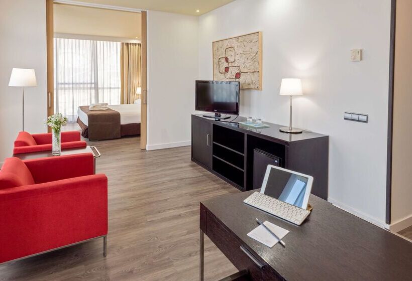 فندق Silken Puerta Valencia