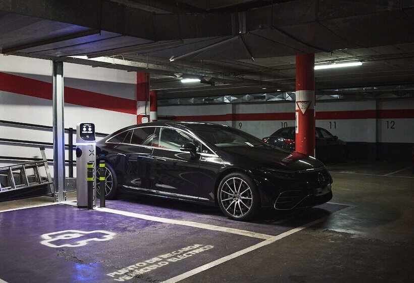 فندق Silken Puerta Valencia