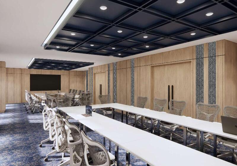 Mövenpick Hotel Jakarta City Centre