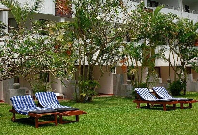 酒店 Tangerine Beach