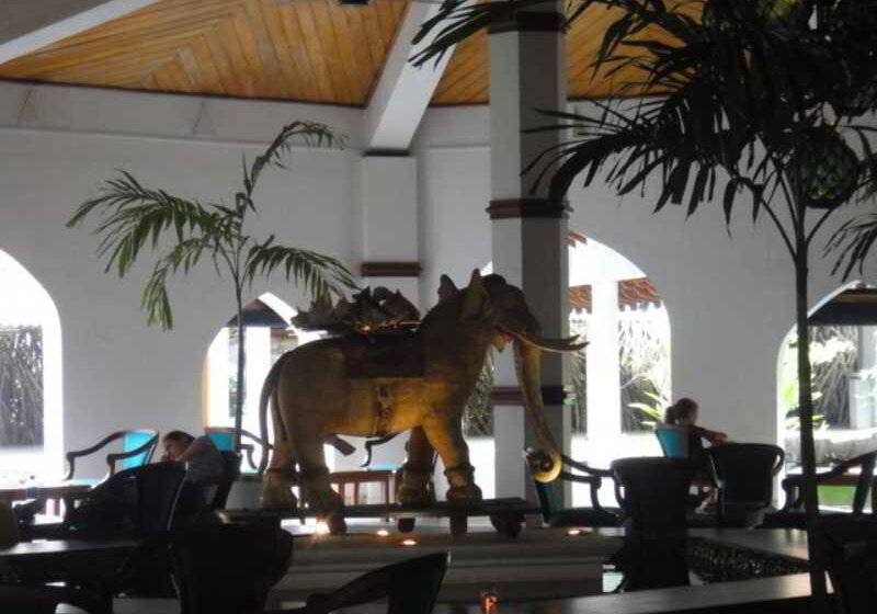 酒店 Tangerine Beach