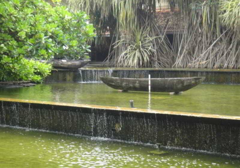 酒店 Tangerine Beach