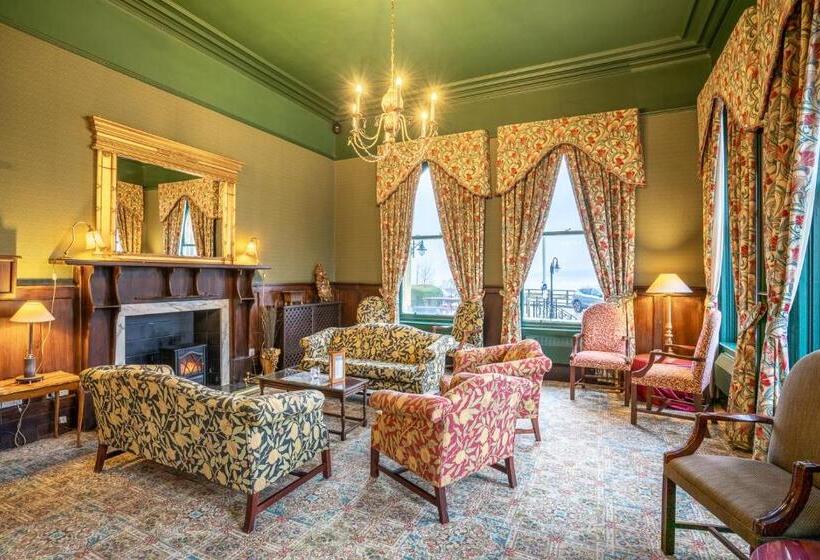 호텔 The Ballachulish