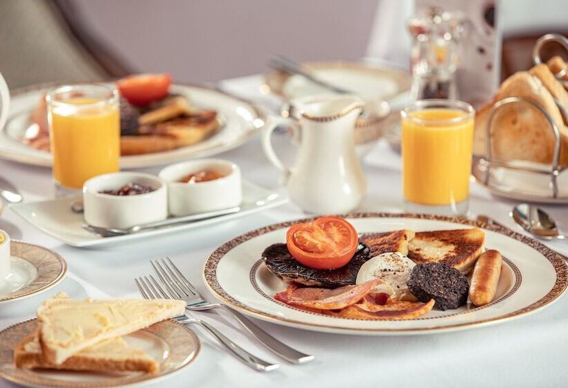 Hotel The Culloden Estate And Spa