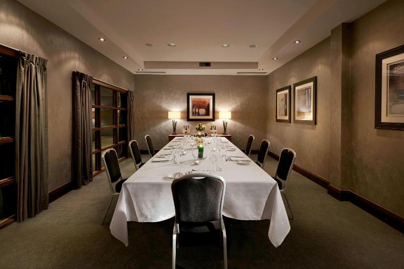 בית מלון כפרי The Glasshouse, Autograph Collection